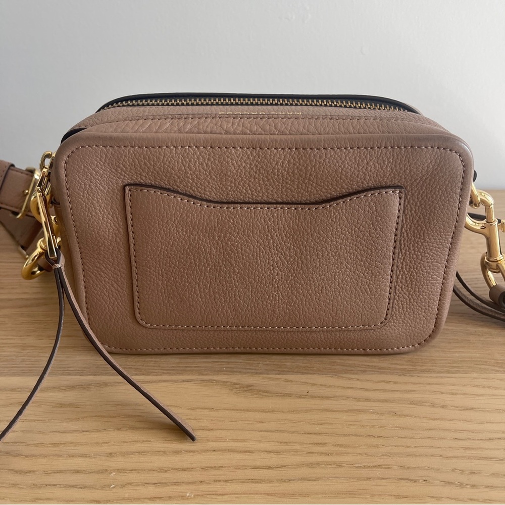Marc Jacobs The Moto Shot DUSTY BEIGE camera bag pebbled leather crossbody purse - Picture 2 of 13